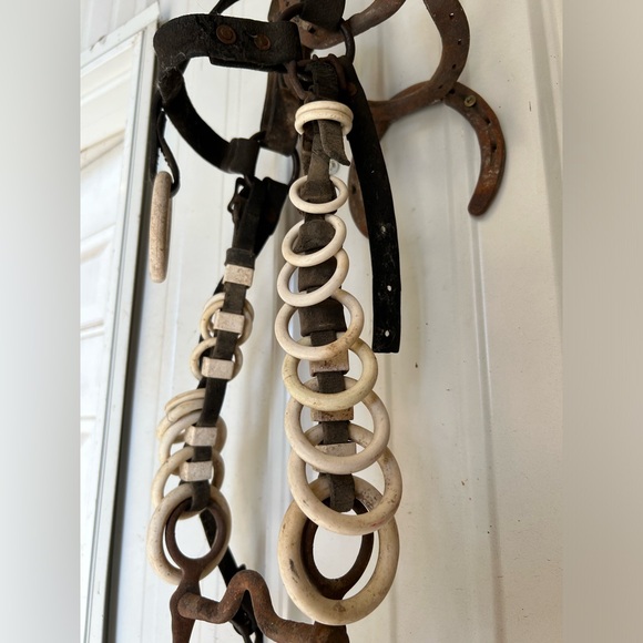 Vintage Headstall with Rings - Picture 3 of 5